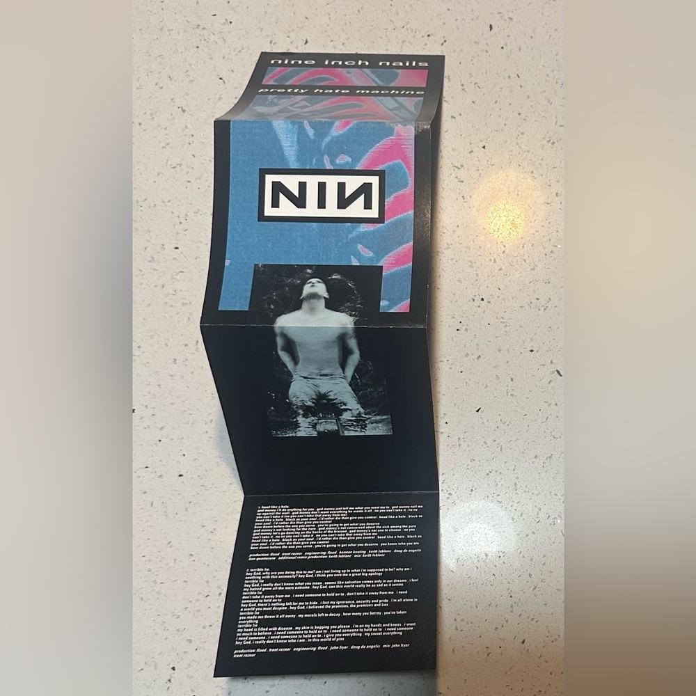 Nine Inch Nails Pretty Hate Machine CD - Picture 5 of 16